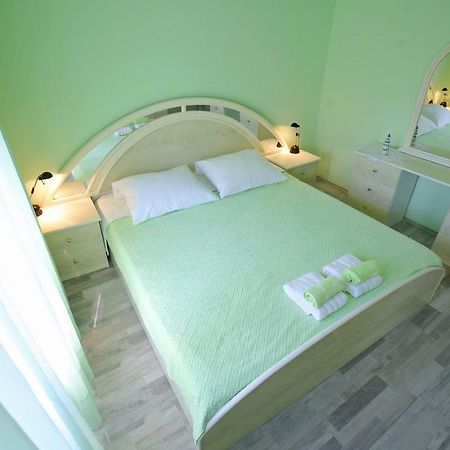 Good Vibes Apartment ザダル エクステリア 写真
