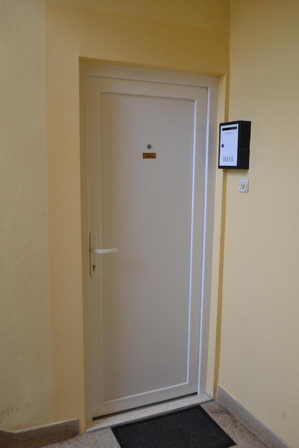 Good Vibes Apartment ザダル エクステリア 写真