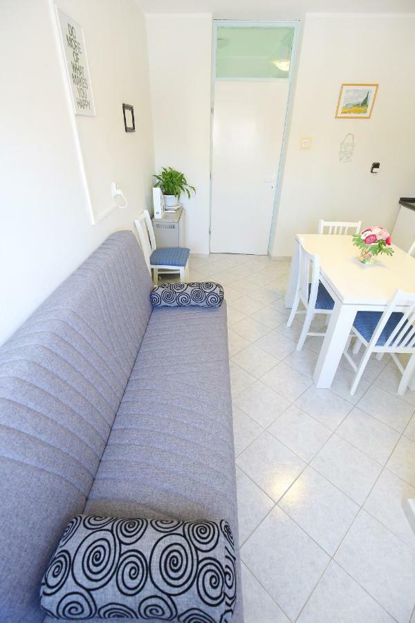 Good Vibes Apartment ザダル エクステリア 写真